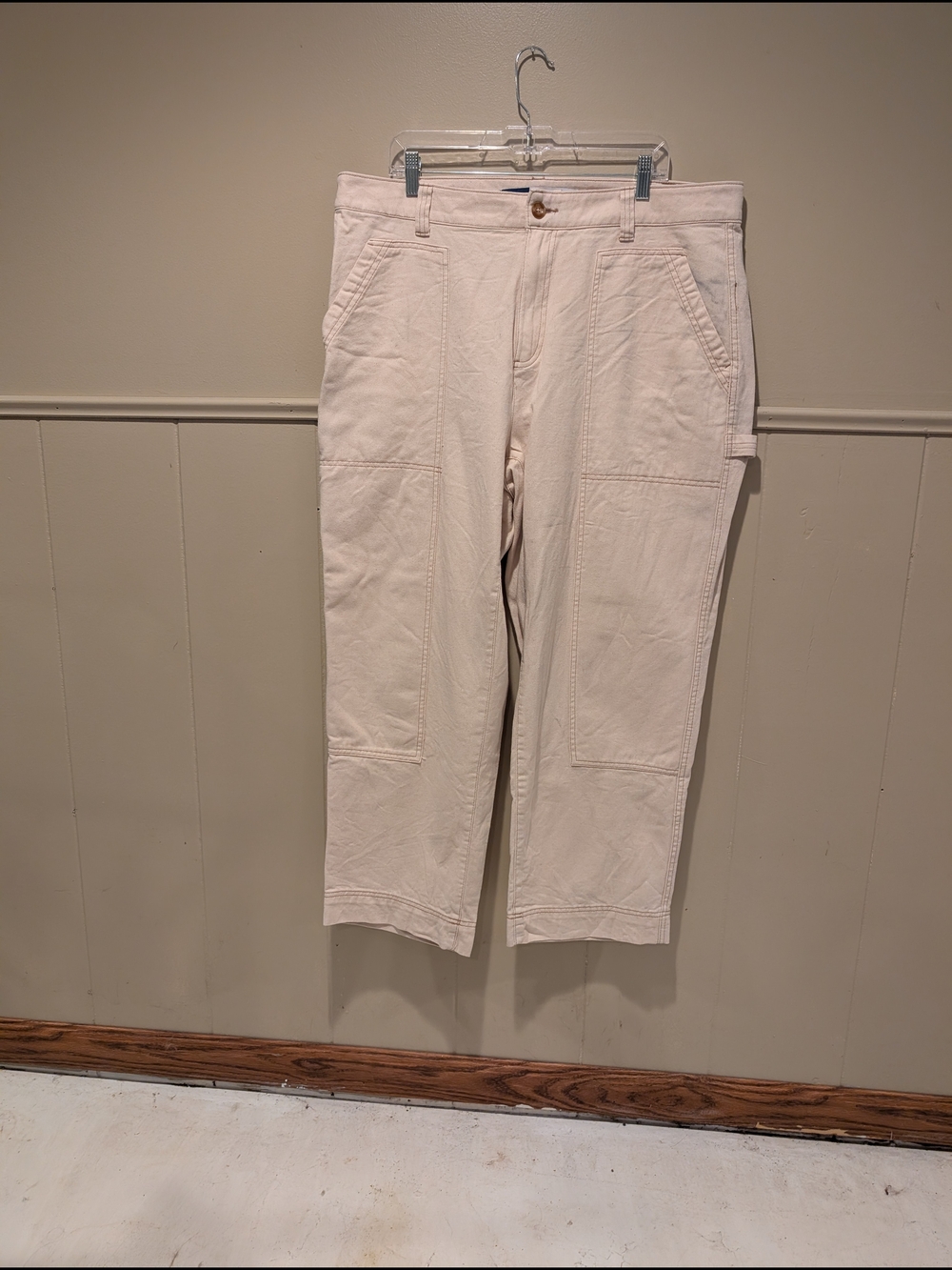 Old Navy Women's Cream Utility Cargo Pant